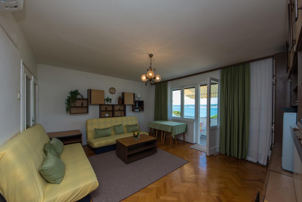 Apartment Romeo Crikvenica Camera foto