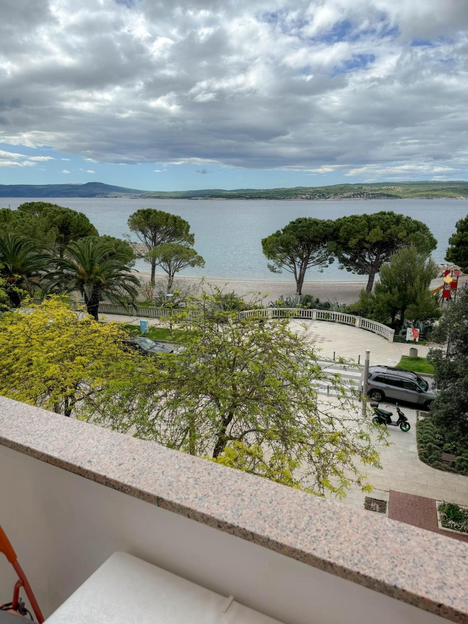 Apartment Romeo Crikvenica Esterno foto